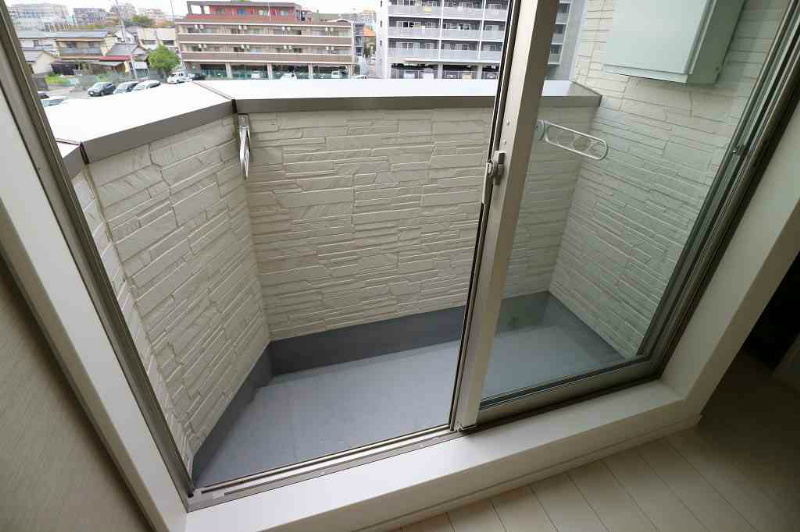 バルコニー　※別号室参考写真