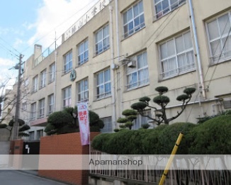 小学校　勝山小学校（小学校）まで354m