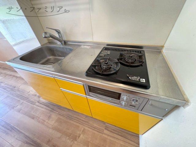キッチン　クリーニング前写真