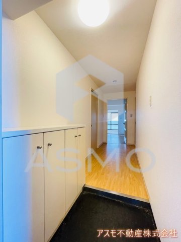 玄関　同マンション別部屋参考写真