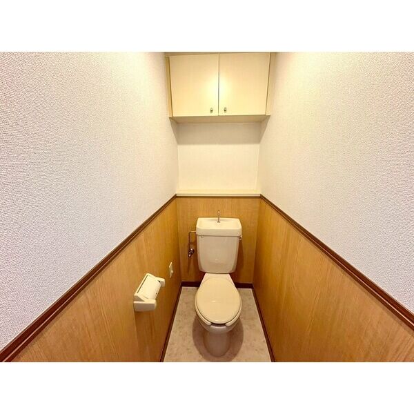 トイレ　別室の参考写真です。※現況優先
