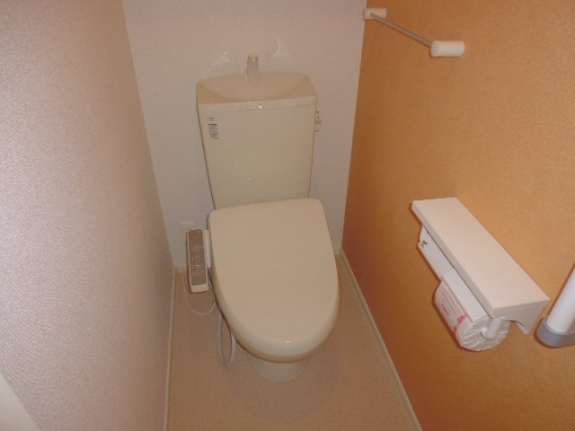 トイレ　ウォシュレット