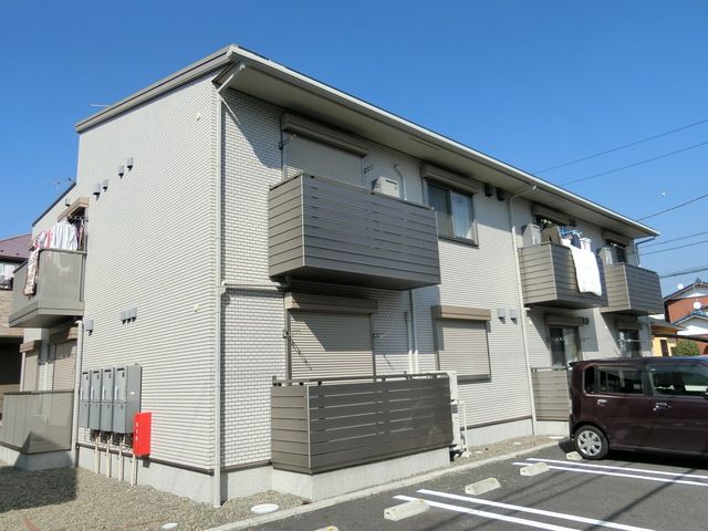 建物外観　幕張駅徒歩8分の立地
