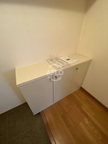 その他　ポム・ド・パン松屋町　玄関収納