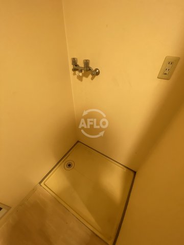 その他設備　ポム・ド・パン松屋町　室内洗濯置場（洗面脱衣所）