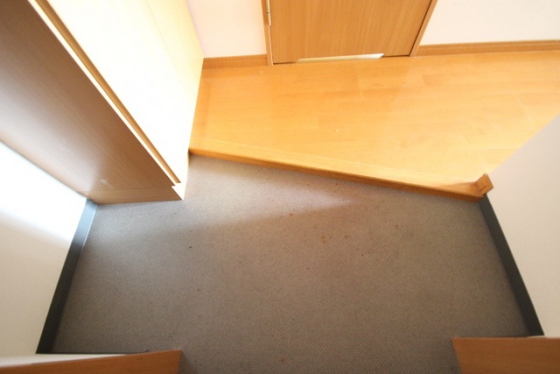 玄関　※別部屋の写真です