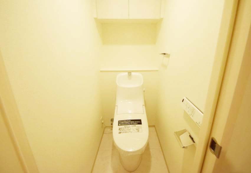 トイレ　清潔感のあるトイレです