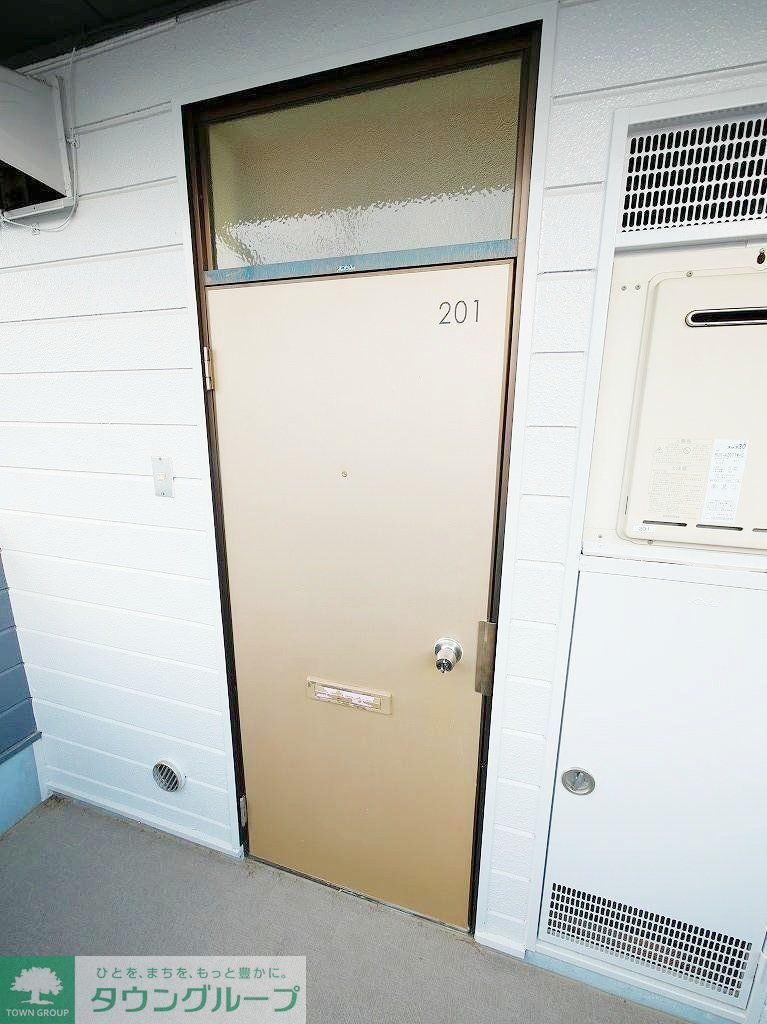 玄関　設備