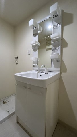 洗面設備　忙しい朝には欠かせない洗面所です