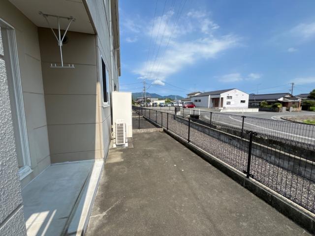バルコニー　ベランダ