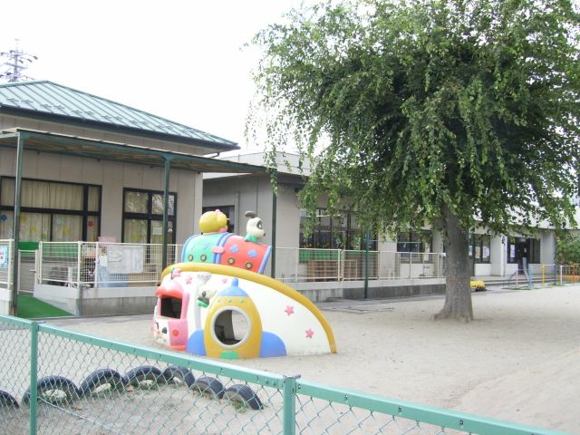幼稚園・保育園　西保育園（幼稚園・保育園）まで580m