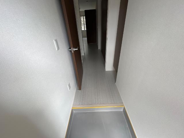 玄関　玄関（イメージ）