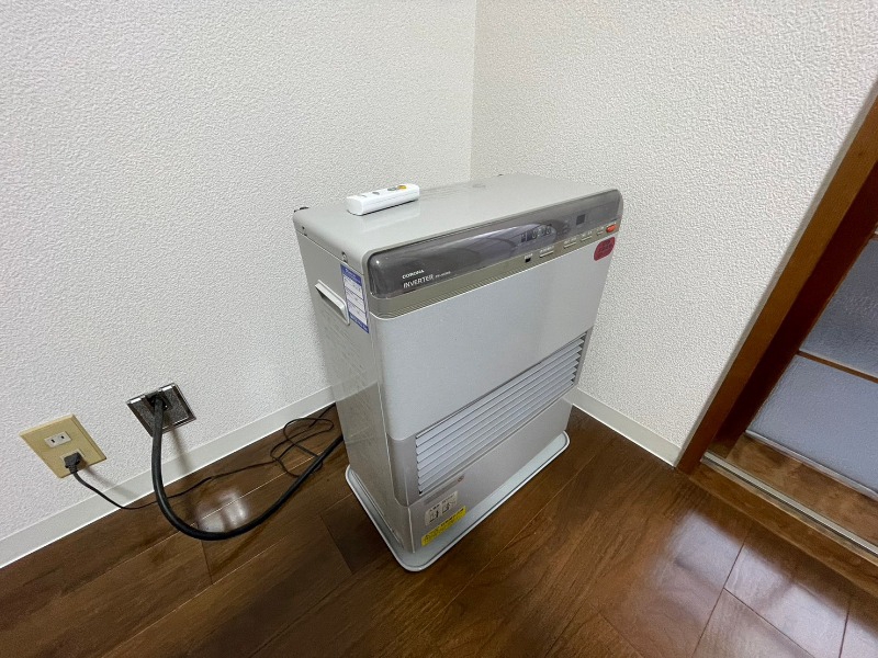 その他設備　灯油暖房です。札幌の寒い冬もこれで大丈夫！