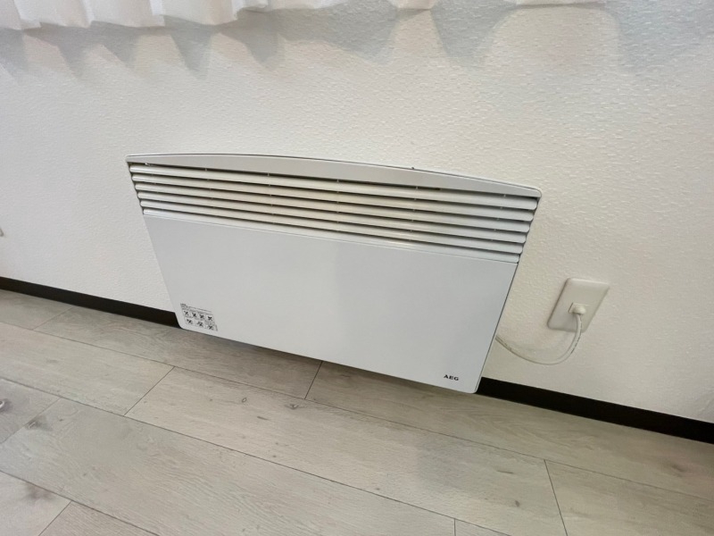 その他設備　電気暖房です。冬場の寒い日でも安心ですね～