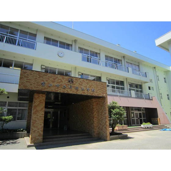 小学校　長岡小学校（小学校）まで1000m