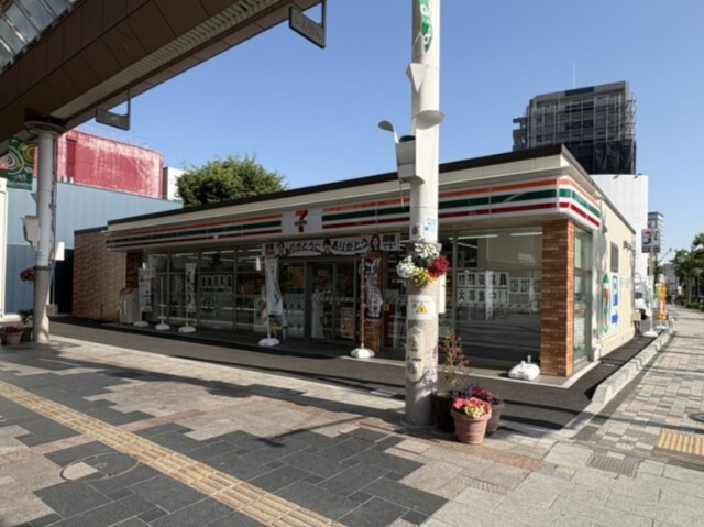 コンビニ　セブンイレブン長野権堂店（コンビニ）まで750m