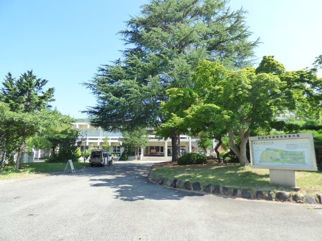 大学・短大　国立大学法人信州大学長野（教育）キャンパス（大学・短大）まで836m