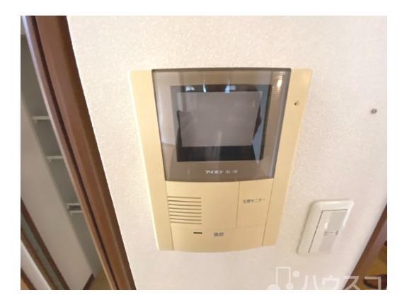 セキュリティ　防犯対策にもなるモニター付きインターホン完備☆