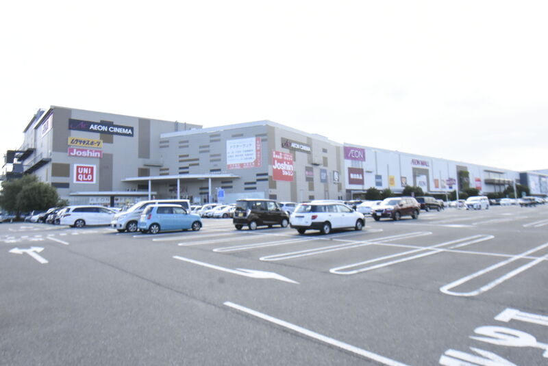スーパー　イオン浦和美園店（スーパー）まで929m