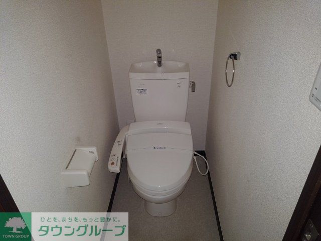 トイレ　バス・トイレ別で快適です
