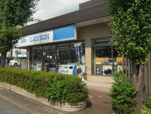 コンビニ　ローソン 奈良西城戸町店（コンビニ）まで156m