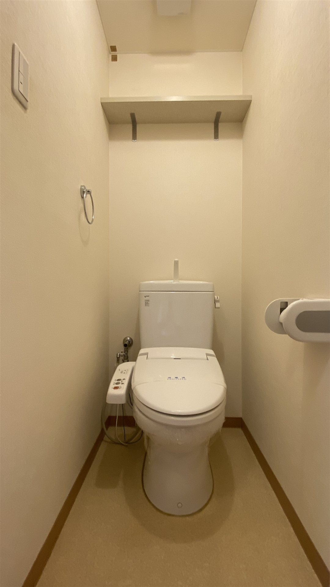 ラホヤハナクマのトイレ写真
