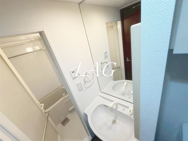洗面設備　洗面台です。