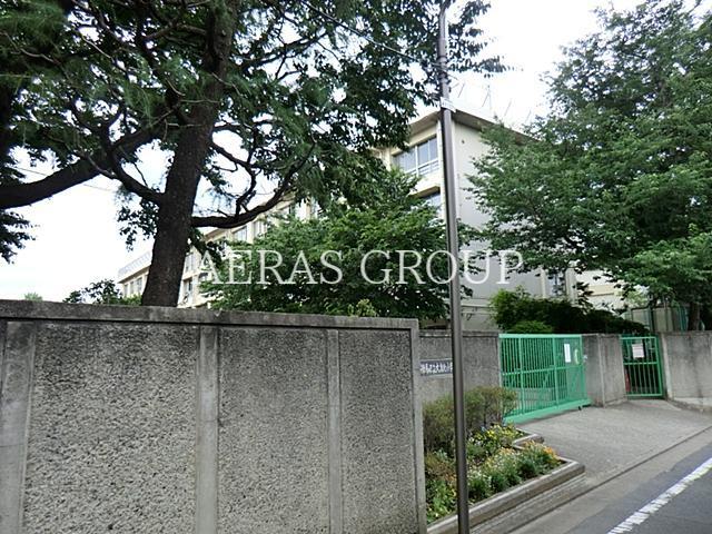 小学校　練馬区立大泉北小学校（小学校）まで278m