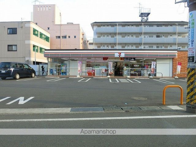コンビニ　セブン－イレブン伊勢原桜台１丁目店（コンビニ）まで275m