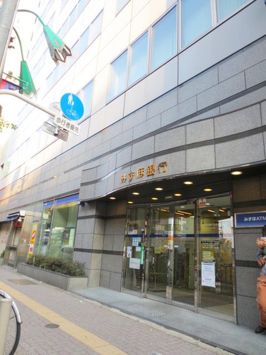 銀行　みずほ銀行笹塚支店（銀行）まで478m