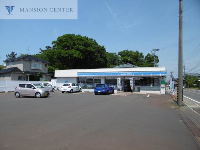 コンビニ　ローソン新潟新崎二丁目店（コンビニ）まで925m