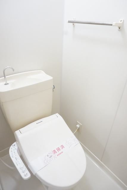 トイレ　洗浄便座