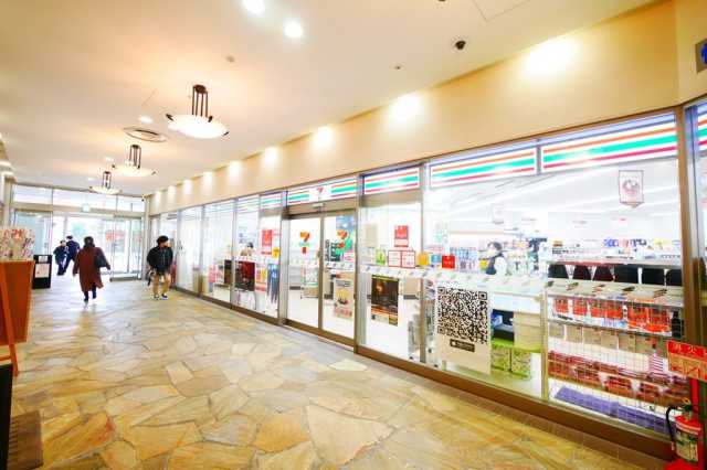 コンビニ　セブンイレブン　文京グリーンコート店（コンビニ）まで248m