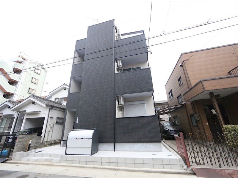 建物外観　外観　オートロック付　光インターネット無料