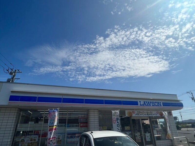 コンビニ　ローソン諫早長田町店（コンビニ）まで32m