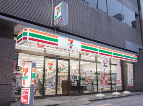 コンビニ　セブンイレブン台東浅草橋3丁目東店（コンビニ）まで87m