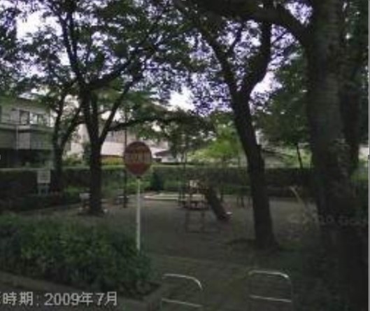 公園　成城七丁目小緑地（公園）まで719m
