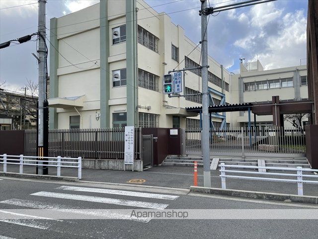小学校　阪南市立小学校東鳥取小学校（小学校）まで849m
