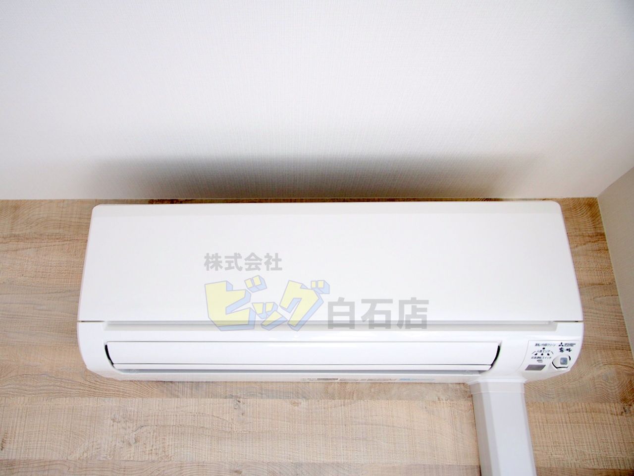 その他設備　夏も快適なエアコン付きです♪