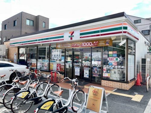 コンビニ　セブンイレブン 大阪阪南町3丁目店（コンビニ）まで584m