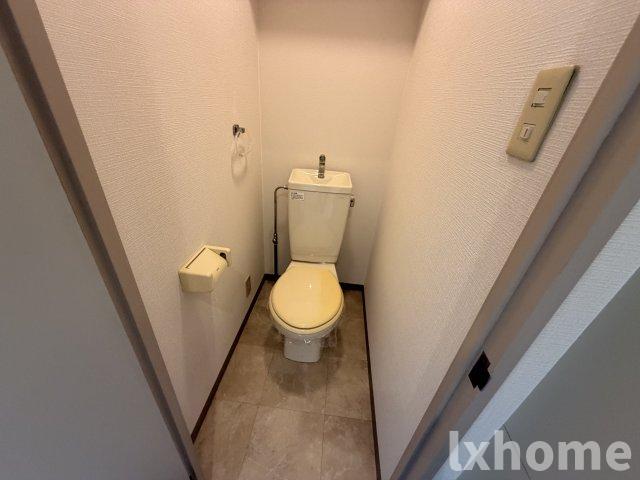 トイレ　清潔感のあるトイレです