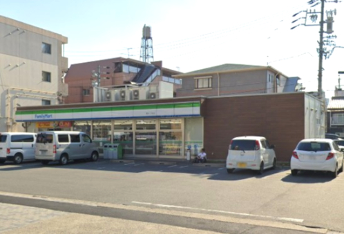 コンビニ　ファミリーマート 菊井一丁目店（コンビニ）まで527m