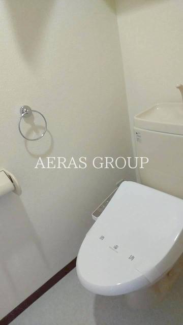 トイレ　別部屋同タイプ