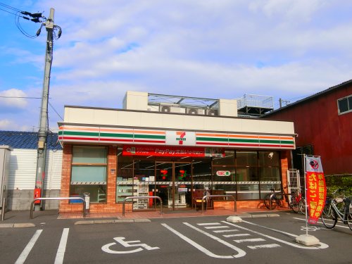 コンビニ　セブンイレブン 大東市諸福5丁目店（コンビニ）まで103m