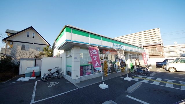 コンビニ　ファミリーマート志木幸町四丁目店（コンビニ）まで525m