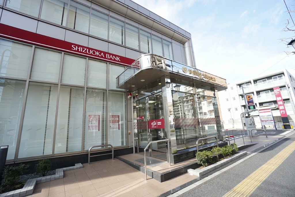 銀行　静岡銀行湘南台支店（銀行）まで376m