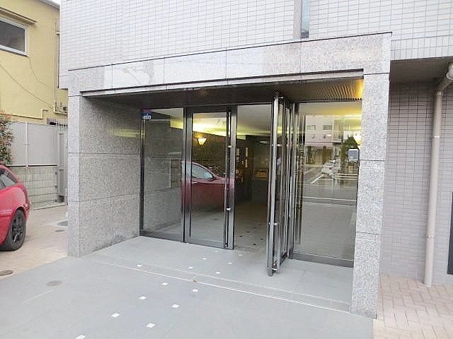エントランス　エントランス