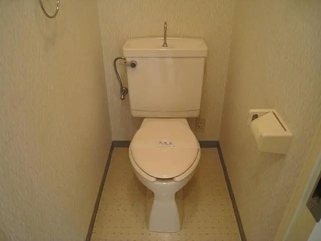 トイレ　シンプルで使いやすいトイレです