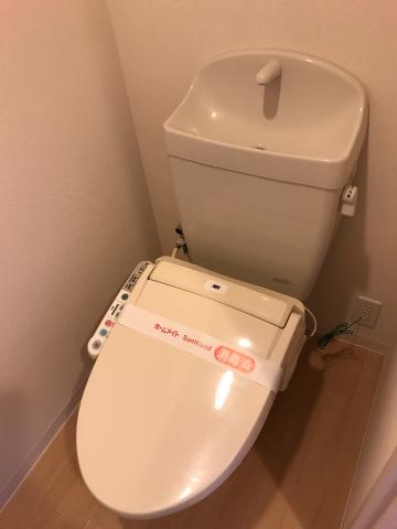 トイレ　シャワー付トイレ