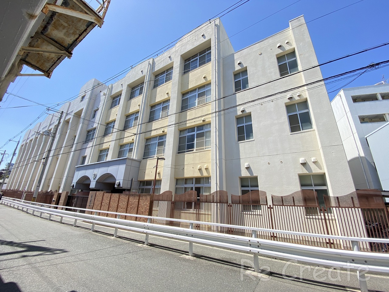 小学校　大阪市立桃陽小学校（小学校）まで441m